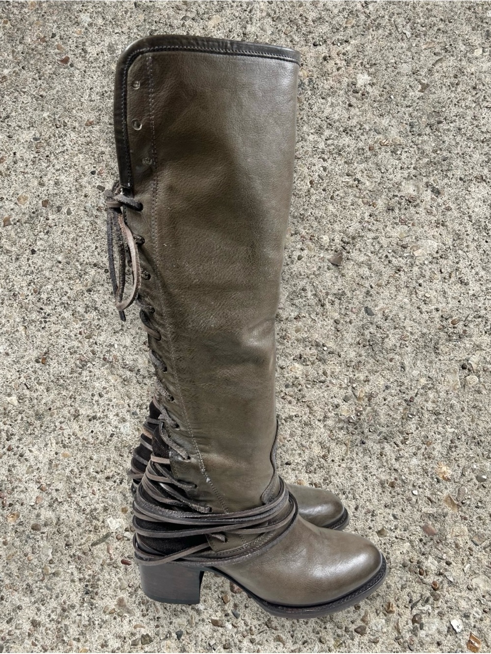 FREEBIRD BY STEVEN Coal knee high boots